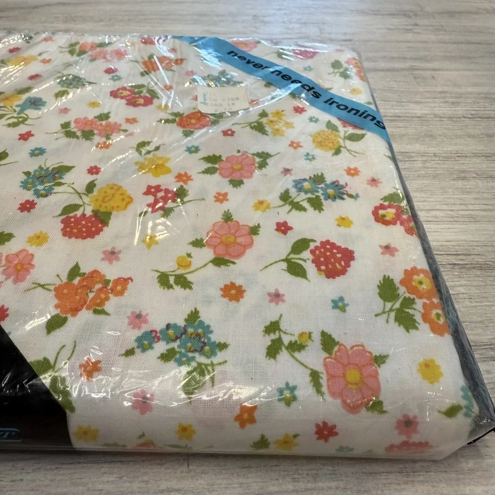 Vintage Penneys Fashion Manor Twin Bed Sheet Floral No-Iron Muslin 72x104‎ New